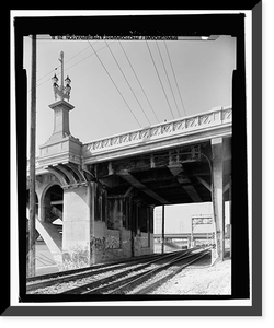 Historic Framed Print, Ninth Street Viaduct, Spanning Los Angeles River at Olympic Boulevard, Los Angeles, Los Angeles County, CA - 4,  17-7/8" x 21-7/8"