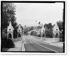 Antique Architecture - Los Angeles, California - Franklin Avenue Bridge