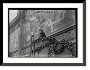 Mrs. W.G. AcAdoo, Speaking for Victory Loan, Historic Reproduction