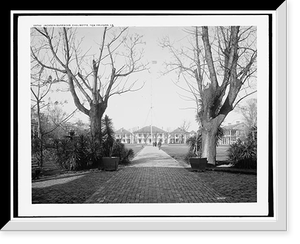 Black & White Photo - New Orleans, Louisiana - Jackson barracks