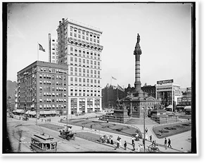 Vintage Street Scene - Cleveland - City Square