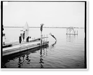 Historic Architecture - Bathing at Manhansett Manhanset House
