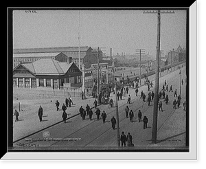 Black & White Photo - Newport News, Virginia - Noon hour at the shipyard