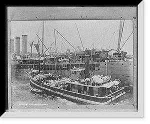 Historic Maritime - Battleships - U.S.S. Yale, loading stores