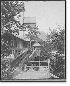 Historic Architecture - Lake Mohonk Mountain House, N.Y., rustic bridge