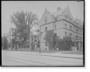 Vintage Building Photo - Yale College, Connecticut - Vanderbilt Hall