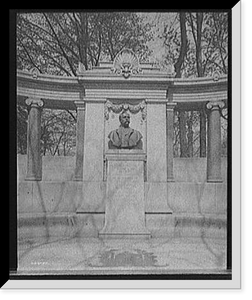 Historic Framed Print, [Richard Morris Hunt Monument, New York, N.Y.],  17-7/8" x 21-7/8"