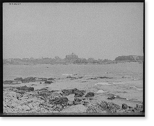 Black & White Photo - York, Maine - Passaconaway Inn (1)