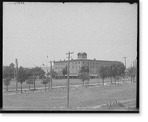 Antique Architecture - Newport - Hotel Warwick, Virginia