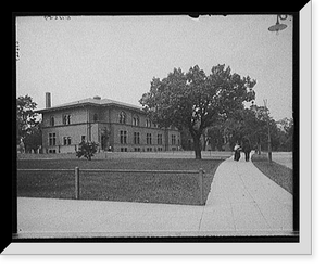 Vintage Building Photo - Minneapolis, Minnesota - University of Shelvin