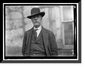Antique Portrait - Feud. Scenes in Virginia Mountain Town at Trial (1)