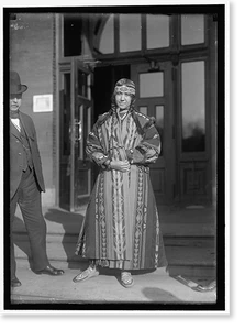 Vintage Portrait - Indians, American. Indian Women
