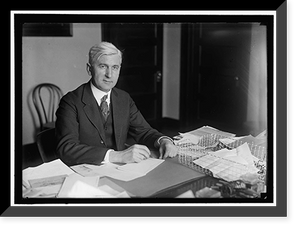 PRICE, OSCAR E. DIRECTOR PUBLICITY, 2ND LIBERTY LOAN. AT DESK - 2, Vintage Poster