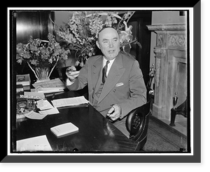 New Senator from Tennessee. Washington, D.C., May 11. Today was a busy one for Maj. George L Berry, who yesterday was sworn in as the Junior U.S, Vintage Poster