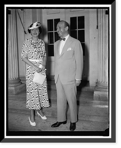 Historic Portrait - Washington DC - Wife of retiring French Ambassador