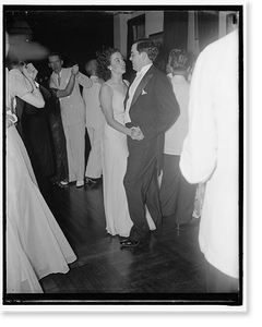 Historic Portrait - Washington DC - Holts out dancing