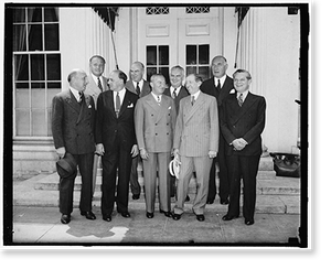 Vintage Portrait - Washington DC - Movie Industry pledges cooperation