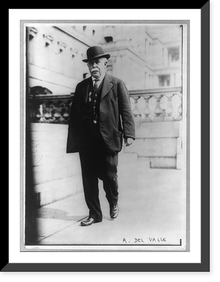 Ramon Del Valle, full-length portrait, walking on Capitol steps, facing left, as an old man, Historic Reproduction