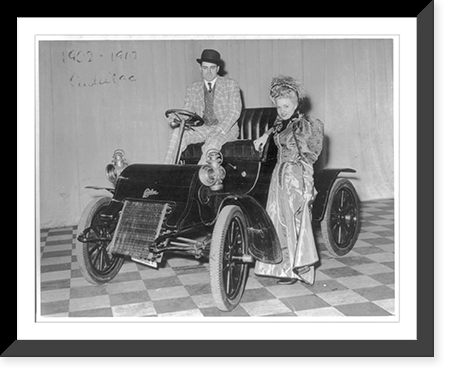 A 1902 or 03 Cadillac runabout shown as it will appear in the Antique Automotive Exposition during the Golden Jubilee celebration in Detroit, May 29 to June 9, Antique Print