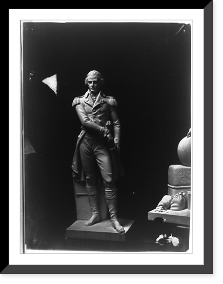 Sculpture of a soldier (American Revolution?) reaching for his sword, Vintage Poster