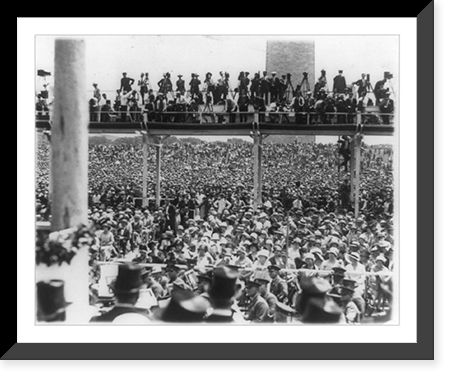 Crowds assembled at the Washington Monument grounds to welcome Col. Charles Lindbergh, Washington, D.C, Antique Poster