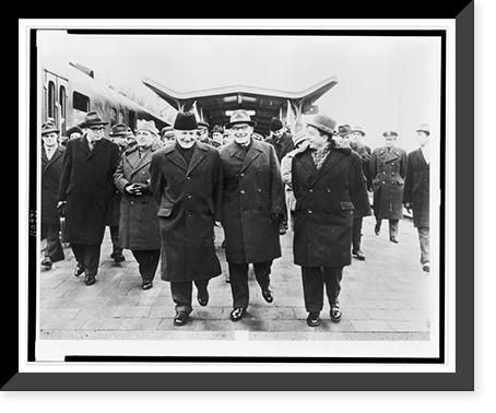 Hungarian Prime Minister J&aacute;nos K&aacute;d&aacute;r and Polish First Secretary W. Gomulka at the railway station, when the Hungarian delegation for Warsaw Pact meeting arrived, Warsaw Antiq