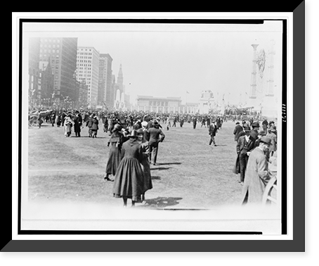 First Victory Loan Day and aerial circus, Chicago, Historic Reproduction