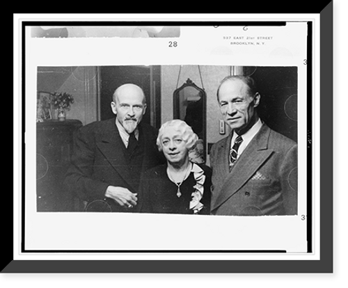 Historic Framed Print, [Edward Saint (left), Beatrice Houdini, and Theodore Hardeen, half-length portrait, facing front],  17-7/8" x 21-7/8"