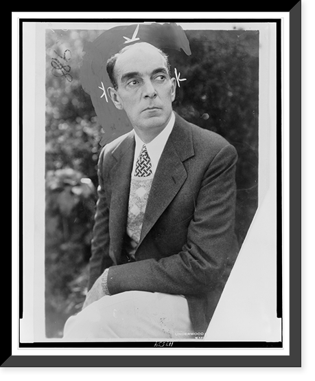Historic Framed Print, [Ring Lardner, half-length portrait, facing slightly right, at Hot Springs, Virginia],  17-7/8" x 21-7/8"