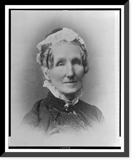 Eliza Grace Symonds, head-and-shoulders portrait, facing slightly right, Vintage Print