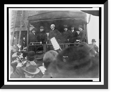 President Woodrow Wilson speaking to a crowd from the back of a train, January, 1916 - 2, Vintage Poster