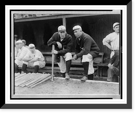 Grover Cleveland Alexander & manager Pat Moran; in background are Joe Oeschger, Possum Whitted, & Milt Stock, Philadelphia NL (baseball), Vintage Print