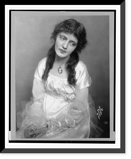Historic Portrait - St. Louis - Mary Kean, half-length portrait