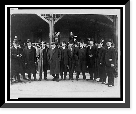 Historic Framed Print, Detroit Baseball Club leaving for training headquarters in San Antonio, Texas,  17-7/8" x 21-7/8"