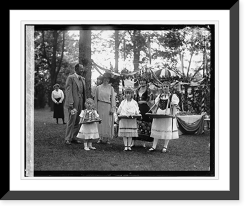 Historic Framed Print, Fete Champetre, Szechenyi group, 5/21/22,  17-7/8" x 21-7/8"