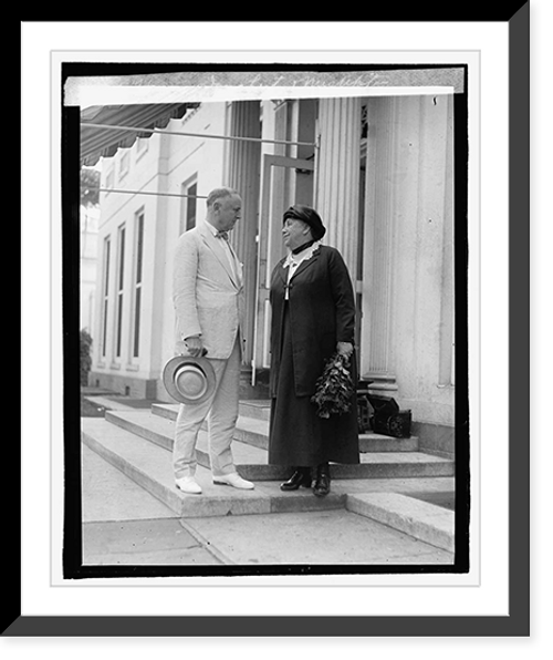 Historic Framed Print, Harry Daugherty & Mrs. Upton, [8/17/22],  17-7/8" x 21-7/8"