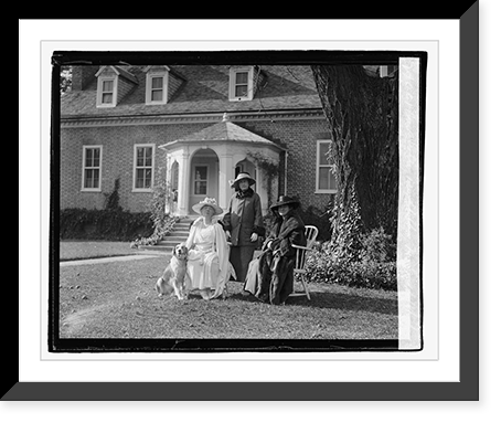 Miss Hutle, Mrs. Chelton, Mrs. Geddes, 10/24/22, Vintage Print