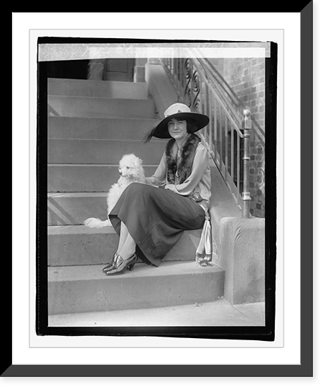 Miss Eliz. Beale, 11/1/22, Antique Wall Art