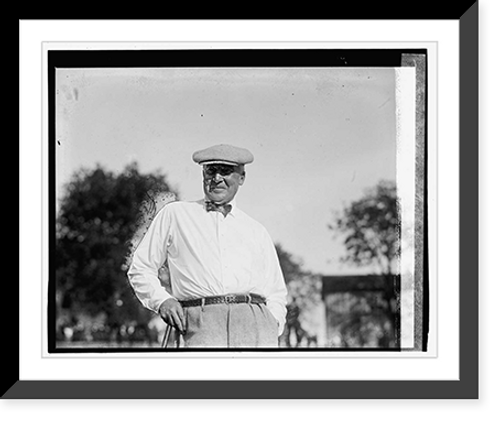 Historic Framed Print, Harding in Newspaper Men's Golf Tournament, [5/22/23] - 2,  17-7/8" x 21-7/8"