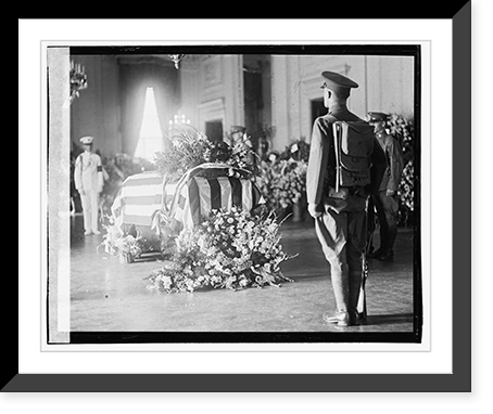 Historic Framed Print, Harding funeral - 25,  17-7/8" x 21-7/8"