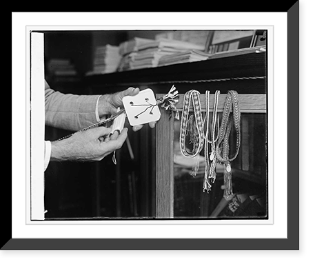 Weaving with cards, Smithsonian Inst., 8/5/25, Antique Print