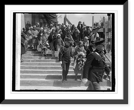 Mrs. Hoover leaving D.A.R., 4/18/29, Vintage Print