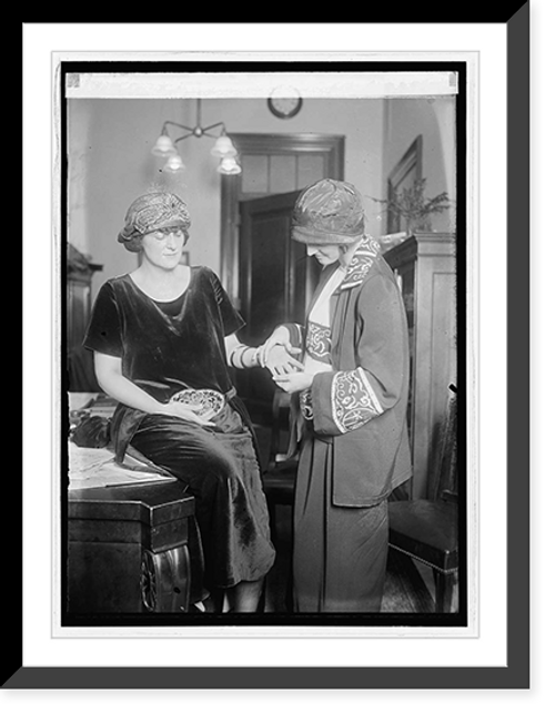 Historic Framed Print, Roxie Stinson has her fortune told, [3/27/24],  17-7/8" x 21-7/8"