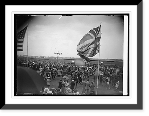 Historic Framed Print, Arrival of round the world flyers at Bowling [i.e., Bolling] Field, [Washington, D.C., 9,  17-7/8" x 21-7/8"