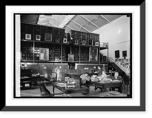 Historic Framed Print, U.S.A. Medical Library, [11/18/24] - 2,  17-7/8" x 21-7/8"