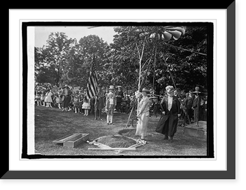Historic Framed Print, Planting birch tree at Capitol, [Washington, D.C.], Dist. Fed. of Women's Clubs, [5/9/25 - 2,  17-7/8" x 21-7/8"