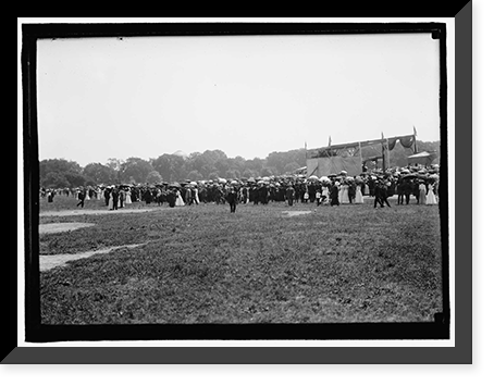MILITARY FIELD MASS BY HOLY NAME SOC. OF ROMAN CATHOLIC CHURCH. GENERAL VIEW - 5, Antique Wall Art