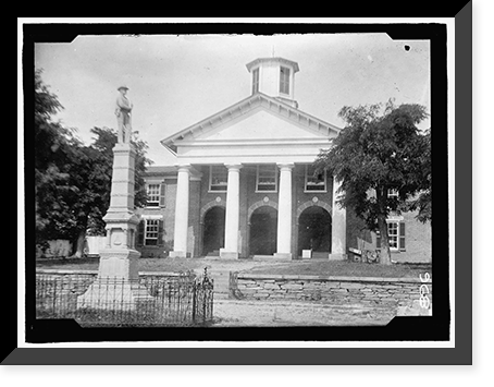FEUD. SCENES IN VIRGINIA MOUNTAIN TOWN AT TRIAL AFTER FEUD, Vintage Print