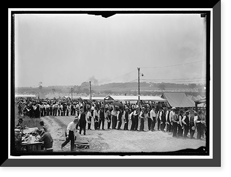 Historic Framed Print, COLONIAL RIFLES. REUNION OF G.A.R. AND CONFEDERATE VETERANS WHO HAD FOUGHT AT GETTYSBURG, ON THE BATTLEFIELD - 4,  17-7/8" x 21-7/8"