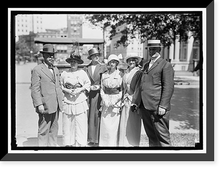 Historic Framed Print, CHAMBERLAIN, GEORGE EARLE. SENATOR FROM OREGON, 1909-1921; MEMBER, U.S. SHIPPING BOARD, 1921-1923. LEFT, WITH MRS. A. F. SWENSSON; MISS ORELLA CHAPMAN; LEILA CAMPBELL; SAIDE MAXWELL; PHILIP B. BATES - 2,  17-7/8" x 21-7/8"